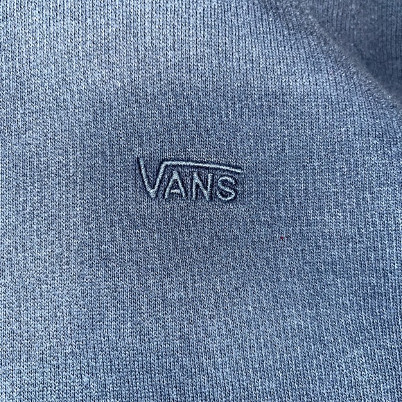 NWT. Vans hoodie. Large. No flaws. Perfect condition. - Picture 4 of 4